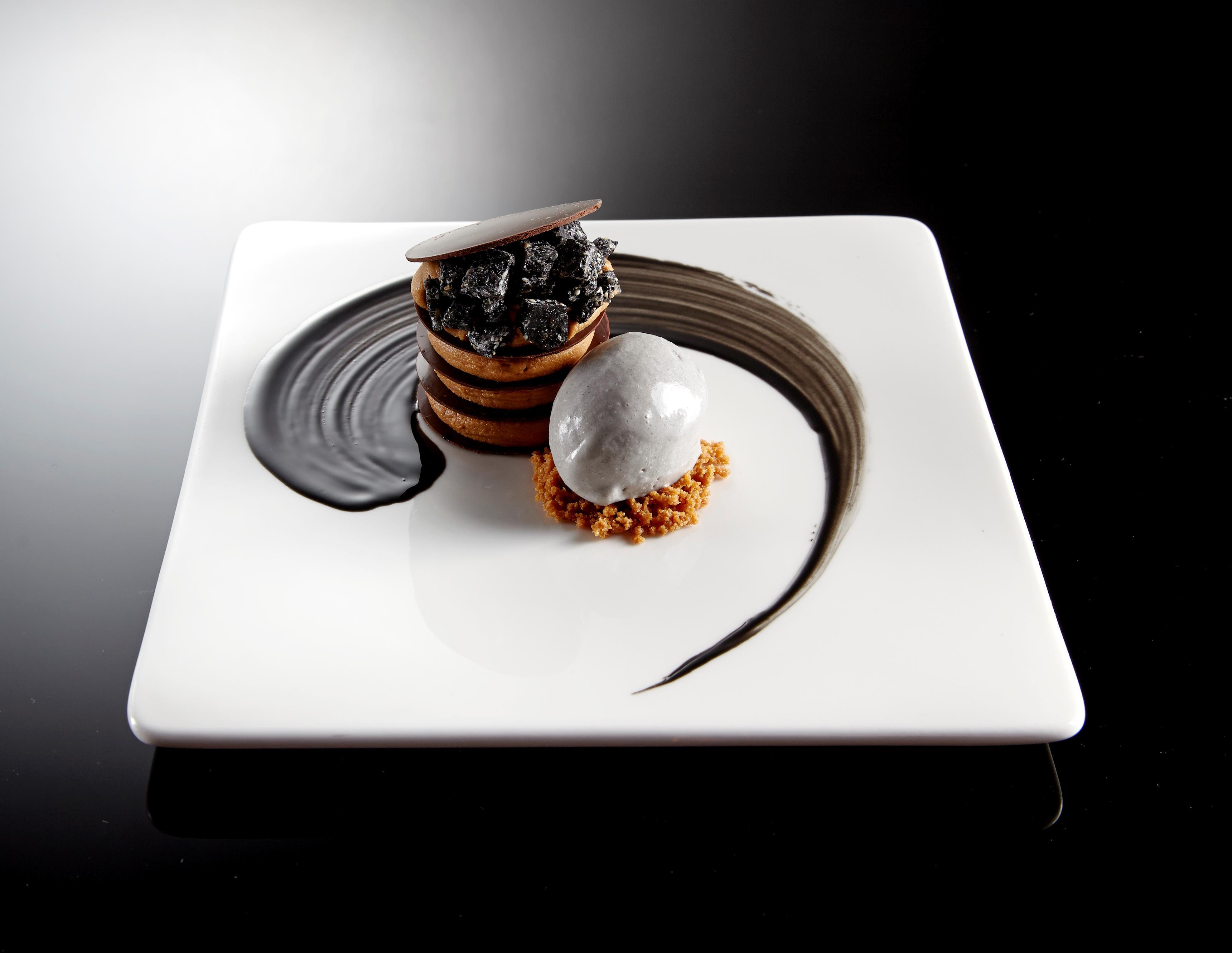The Darling At The Star Hotel Sydney Kültér fotó A contemporary Japanese dessert